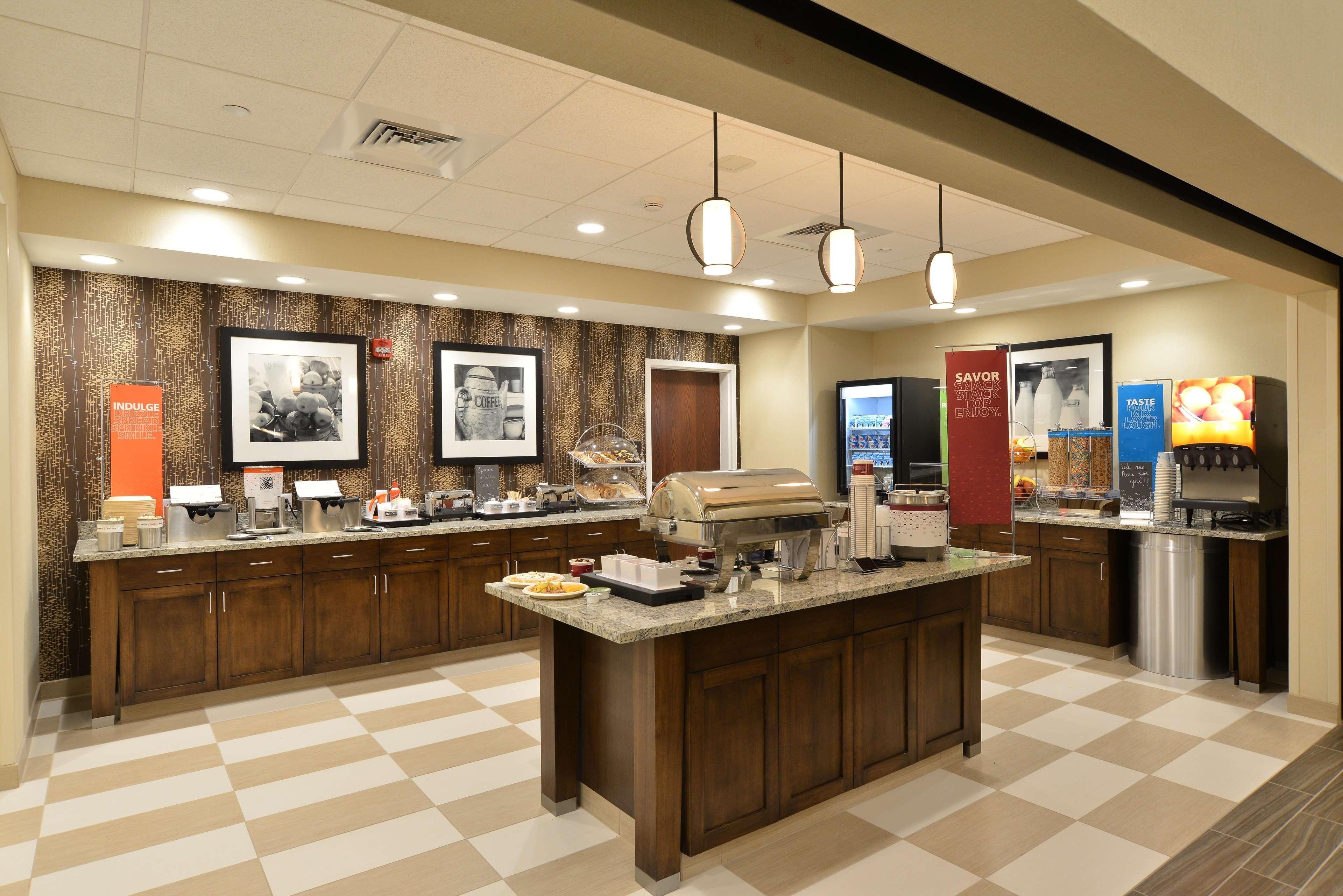 Hampton Inn & Suites Chippewa Falls Ngoại thất bức ảnh