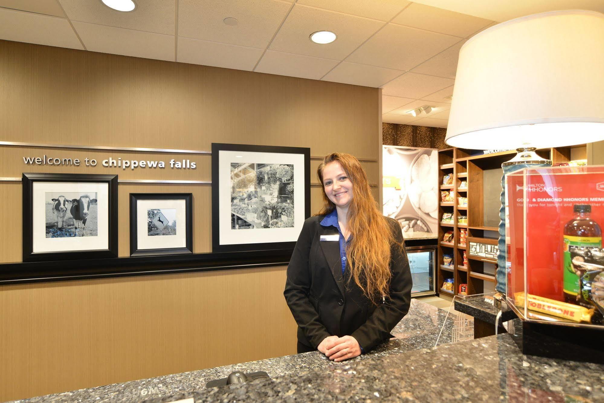 Hampton Inn & Suites Chippewa Falls Ngoại thất bức ảnh
